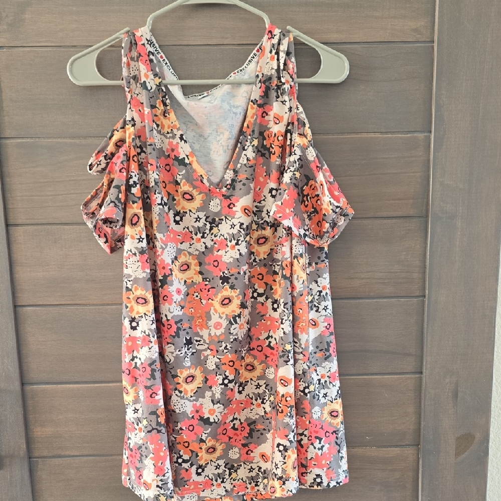 Floral Cold Shoulder Tunic Top